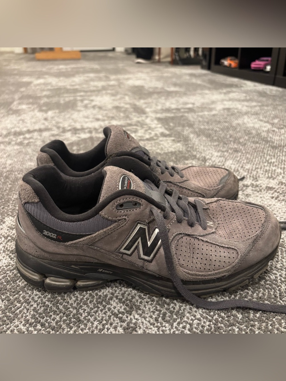 New Balance 2002R Castlerock Black Mens U.S. 8 Shoes